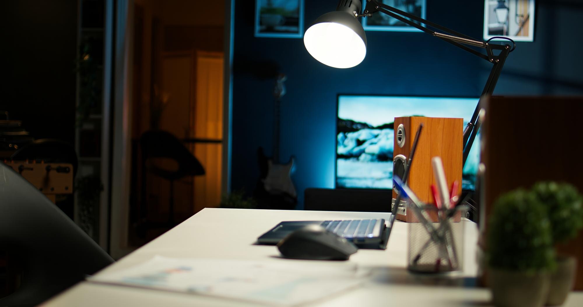 Espacio de trabajo iluminado